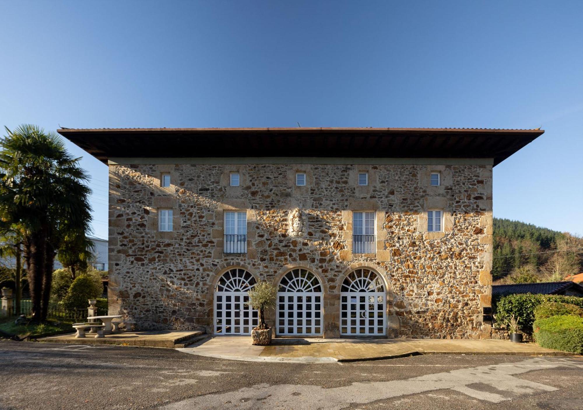 Etxeaundi Hotel Boutique Oñate Exteriér fotografie